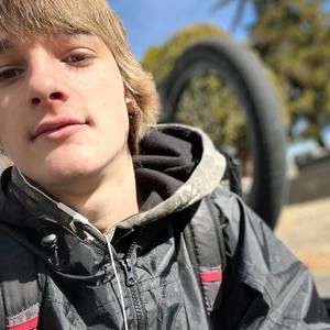 Meet your Posher, Christopher